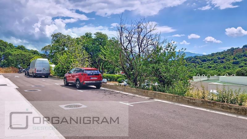 Local commercial - 178 m²