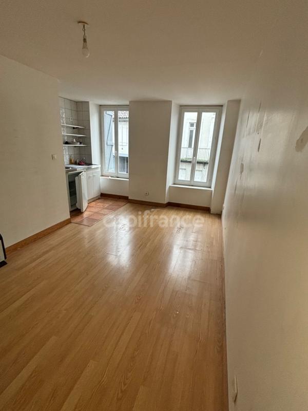 Immeuble - 366 m² - 11 pièces