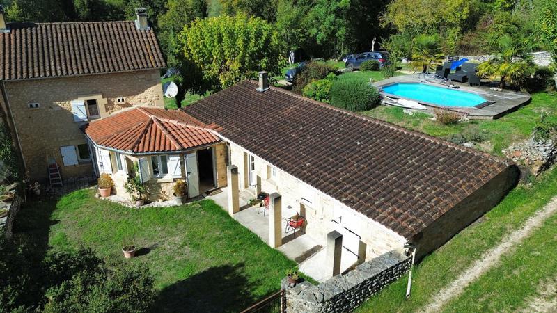 Maison - 110 m² - 4 pièces