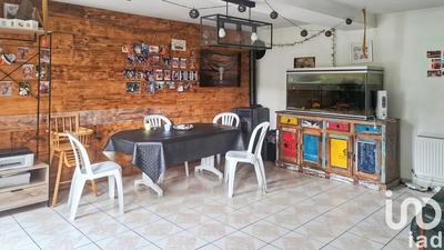 Maison - 99 m² - 3 pièces