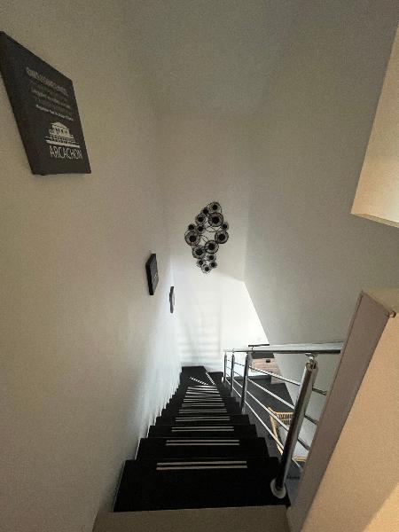 Appartement - 100 m² - 4 pièces