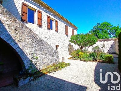 Maison - 165 m² - 7 pièces