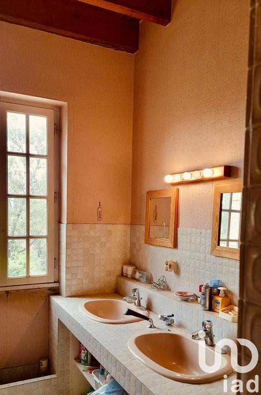 Maison - 206 m² - 9 pièces