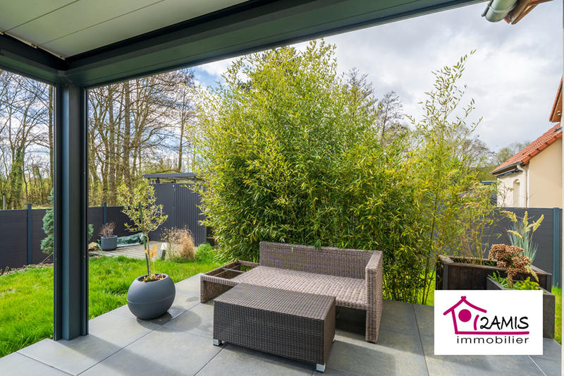 Maison - 162 m² - 8 pièces