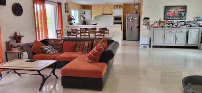 Maison - 172 m² - 5 pièces