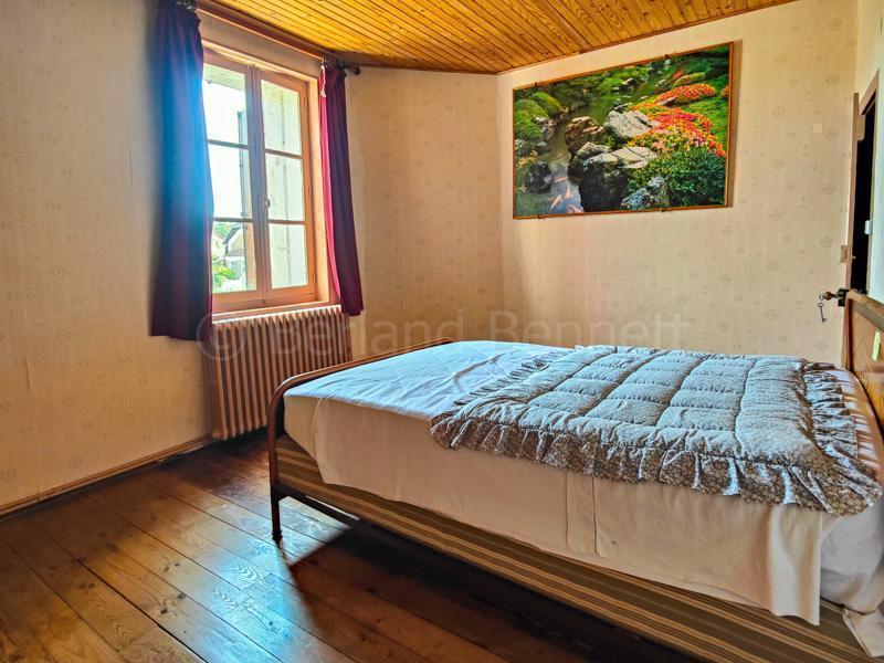 Maison en pierre - 194 m² - 10 pièces