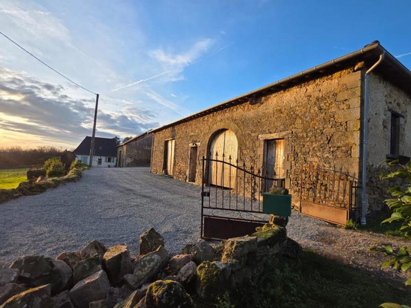 Maison de village - 88 m² - 5 pièces