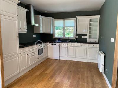 Pavillon - 106 m² - 5 pièces