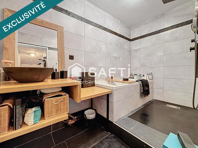 Appartement - 84 m² - 4 pièces