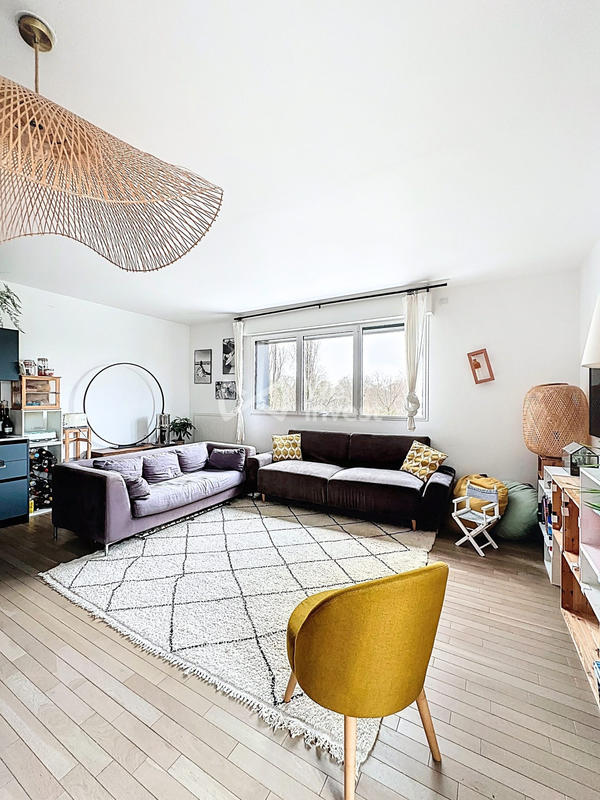 Appartement - 100 m² - 4 pièces