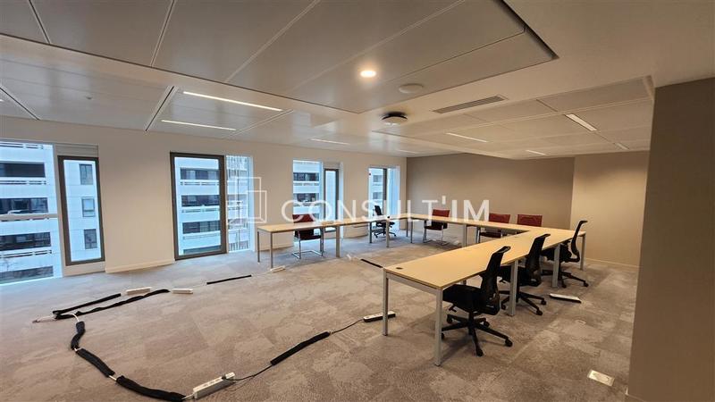 Bureau - 250 m²