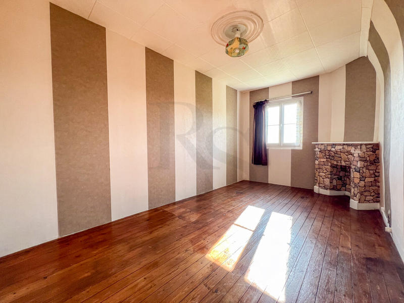 Maison - 112 m² - 4 pièces