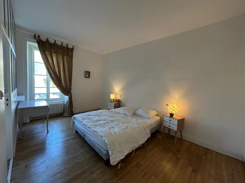 Appartement - 135 m² - 4 pièces