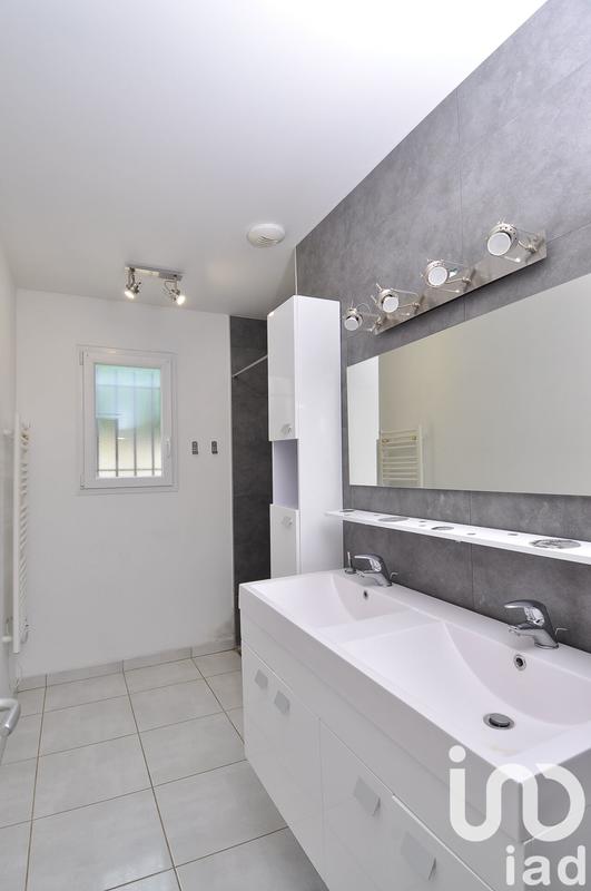 Maison - 75 m² - 3 pièces