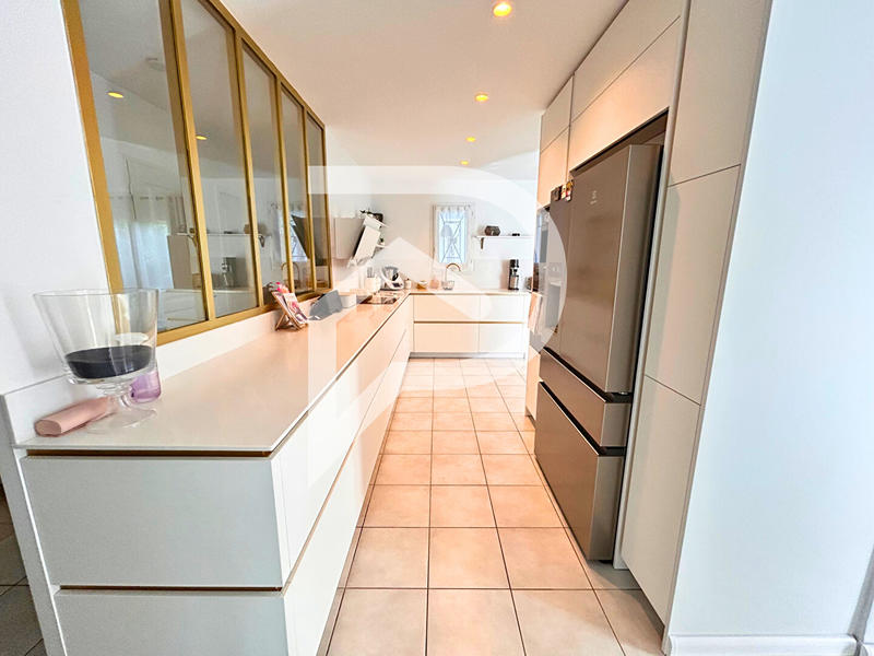 Maison - 128 m² - 5 pièces