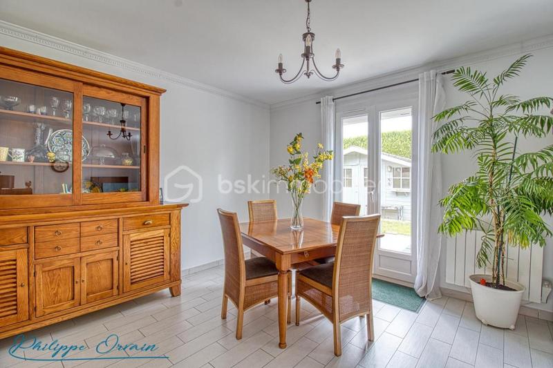 Maison - 115 m² - 5 pièces