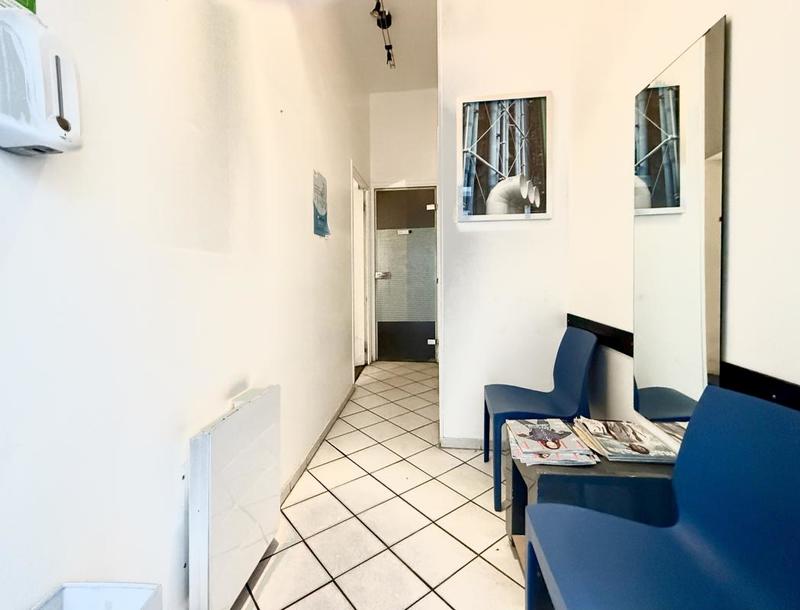 Bureau - 30 m² - 2 pièces