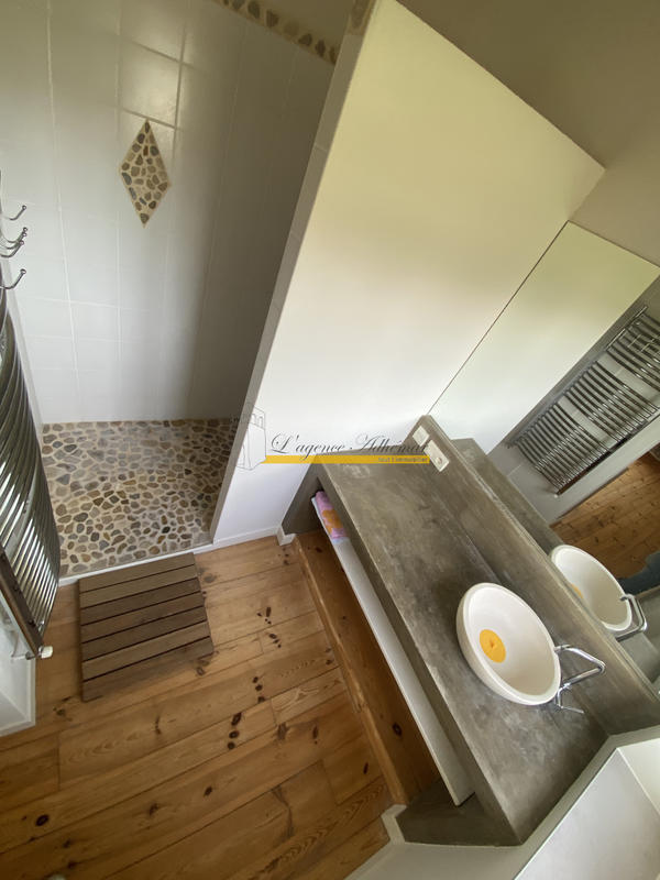 Appartement - 170 m² - 4 pièces