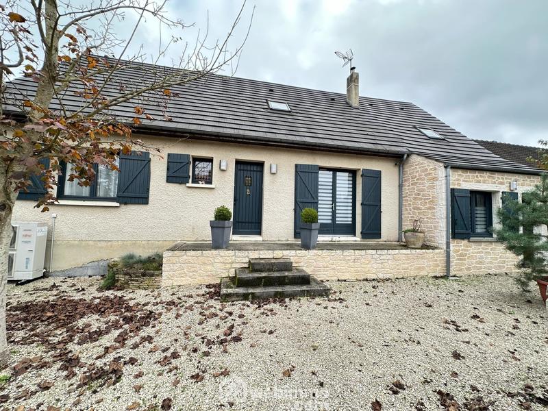 Maison - 187 m² - 8 pièces