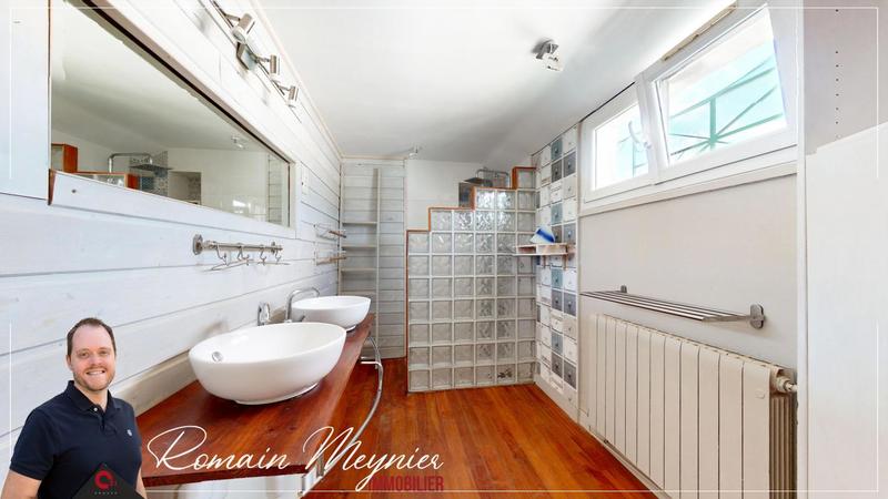 Maison - 150 m² - 6 pièces