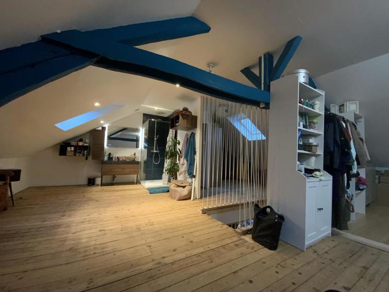 Maison - 166 m² - 6 pièces