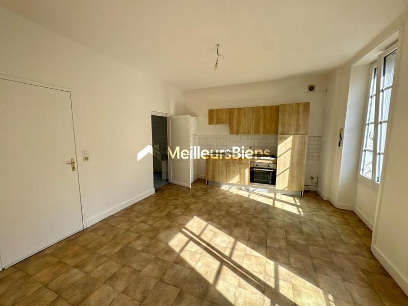 Immeuble - 160 m² - 6 pièces