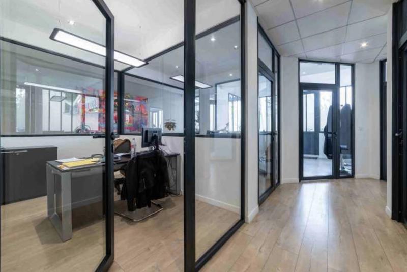 Bureau - 120 m² - 4 pièces