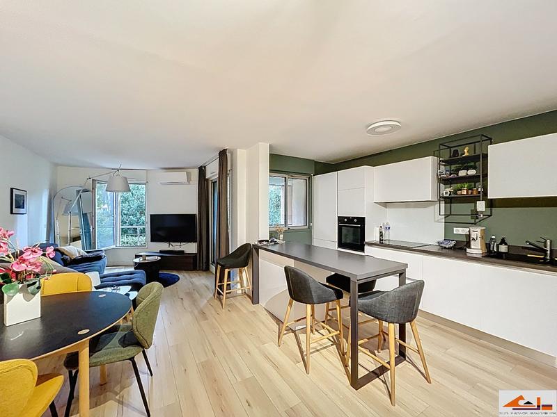 Appartement - 67 m² - 3 pièces