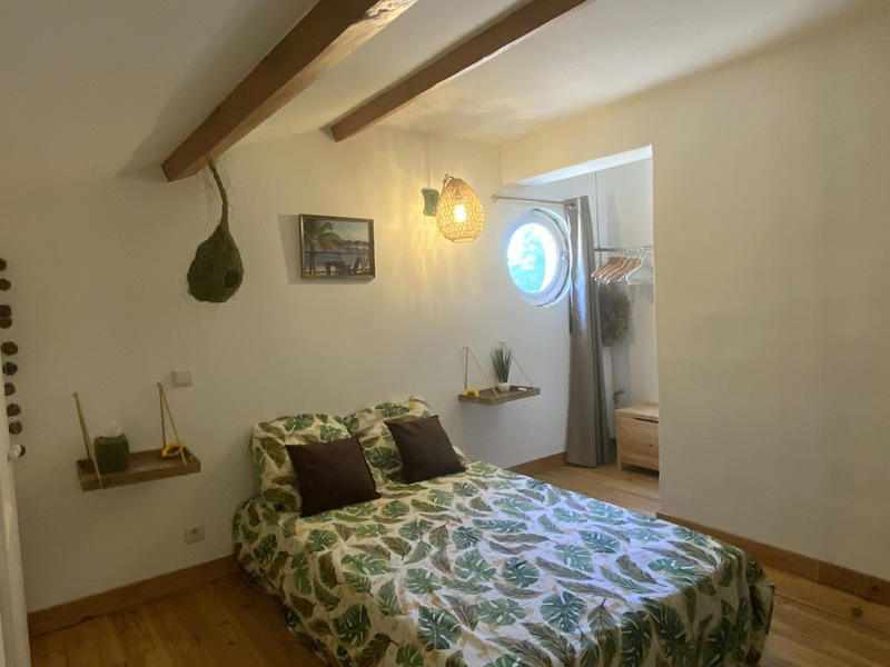 Maison - 210 m² - 6 pièces