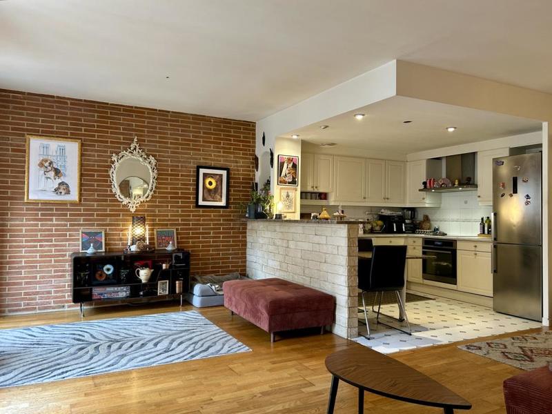 Appartement - 81 m² - 3 pièces