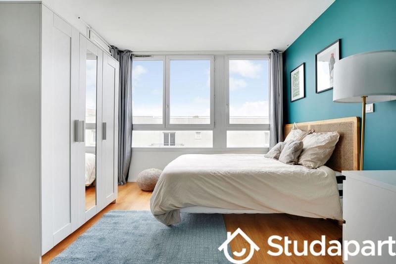 Chambre - 10 m² - 1 pièce