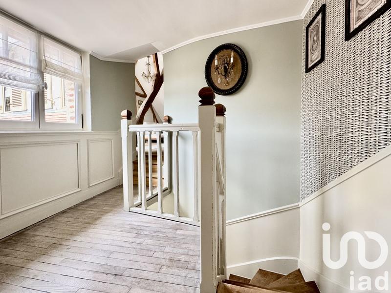 Maison - 176 m² - 7 pièces