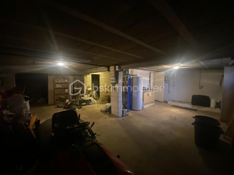 Château - 134 m² - 6 pièces