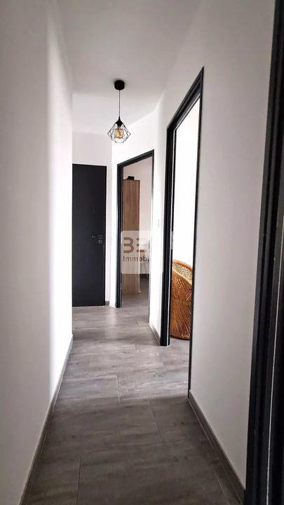 Villa - 90 m² - 4 pièces