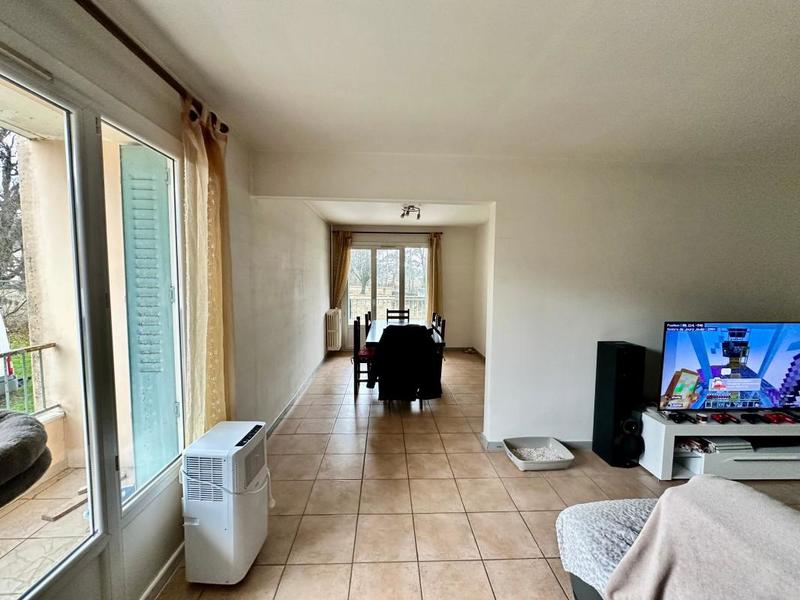 Appartement - 76 m² - 4 pièces