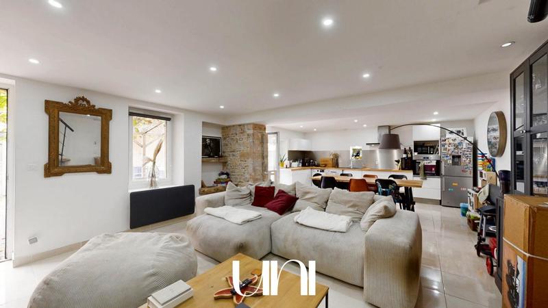 Maison - 135 m² - 6 pièces