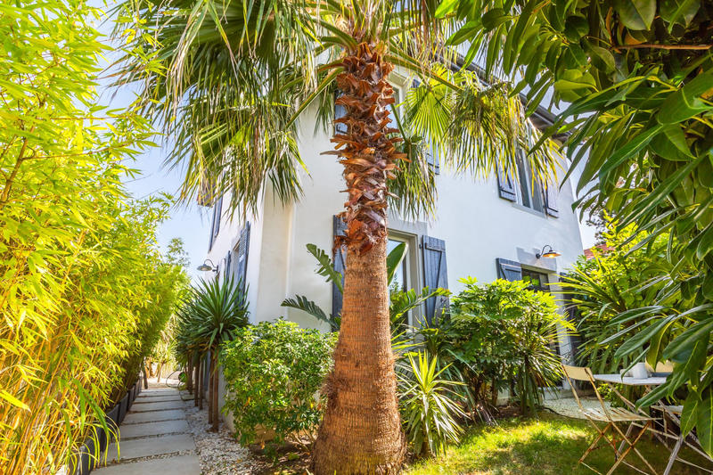 Maison - 160 m² - 5 pièces