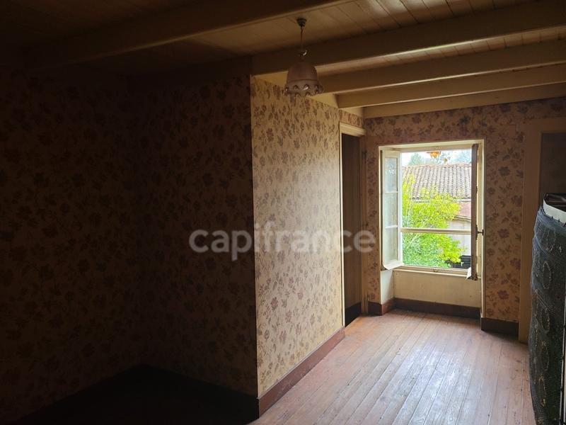 Grange - 75 m² - 3 pièces