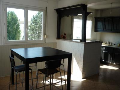 Appartement - 65 m² - 4 pièces