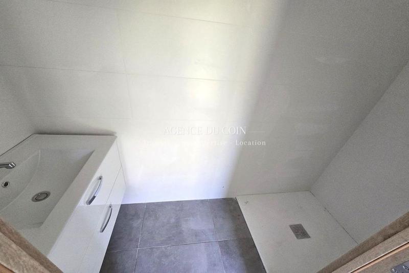 Maison - 81 m² - 5 pièces