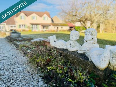 Maison - 196 m² - 7 pièces