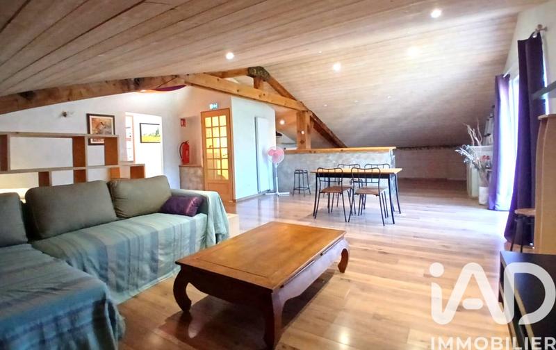 Appartement - 575 m² - 26 pièces