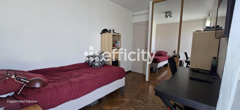 Appartement - 76 m² - 5 pièces