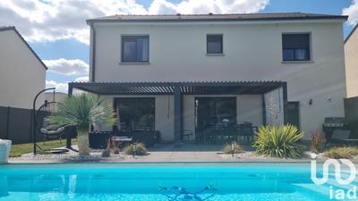 Maison - 180 m² - 6 pièces