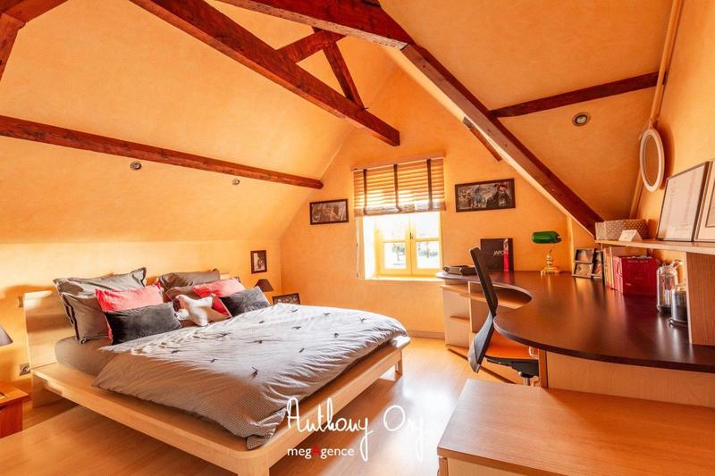 Maison de ville - 247 m² - 10 pièces