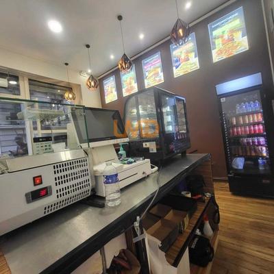 Local commercial - 70 m² - 3 pièces