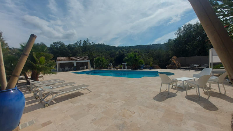 Villa - 187 m² - 5 pièces
