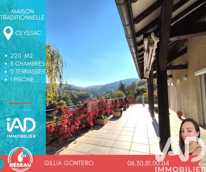 Maison - 220 m² - 7 pièces