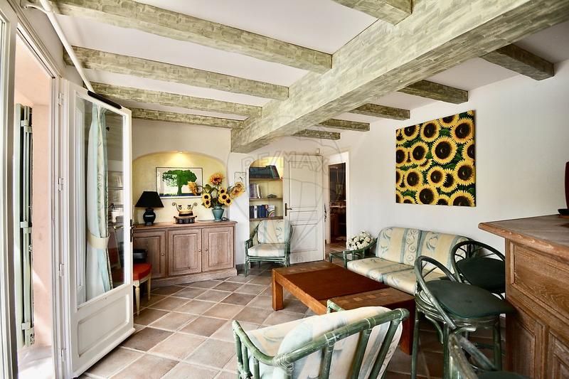 Villa - 185 m² - 6 pièces