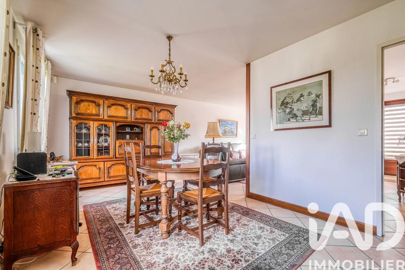 Maison - 140 m² - 5 pièces